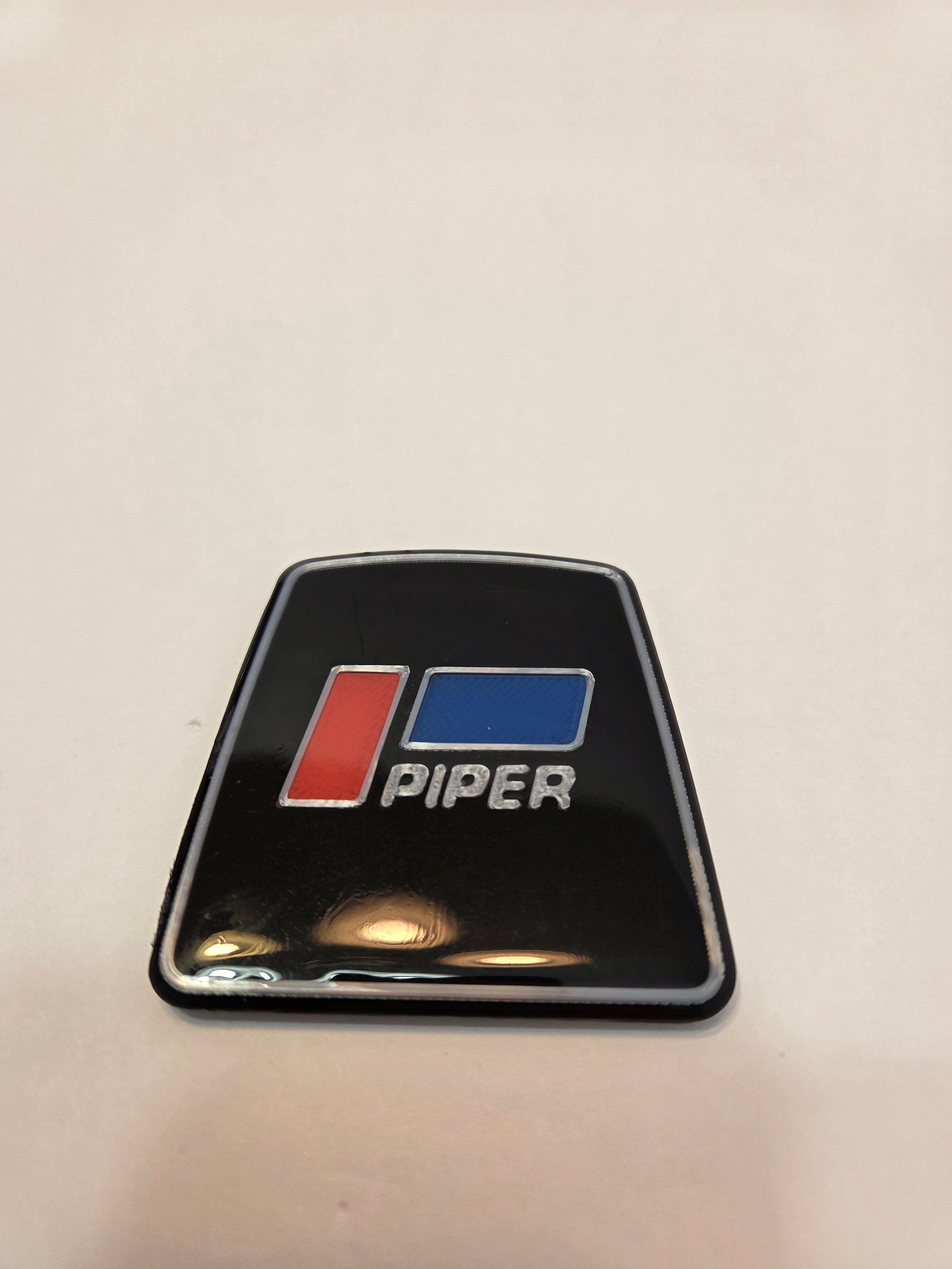 Piper Yoke Badge